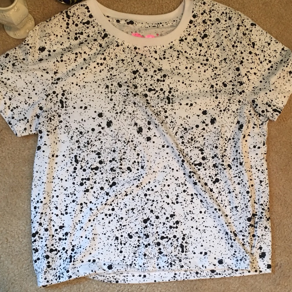 Black and white crop top